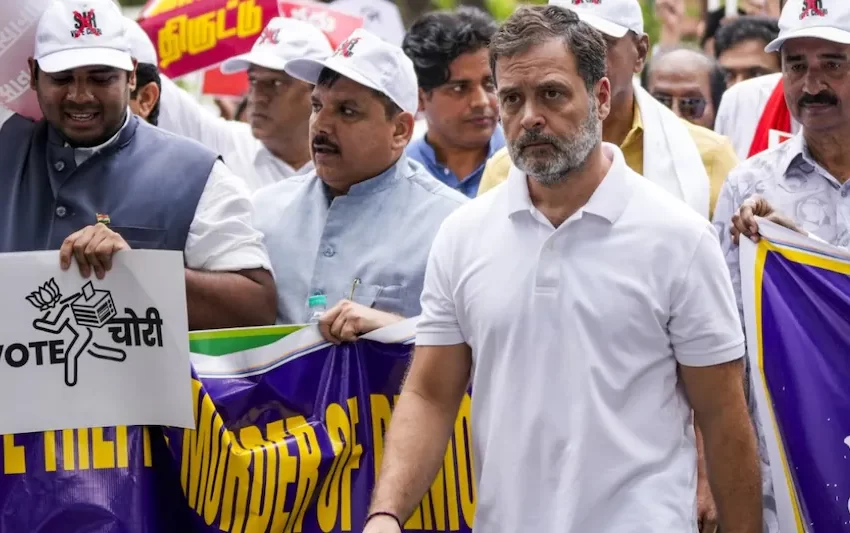  वोट चोरी’ के दावों के बीच चुनाव आयोग की कल प्रेस कॉन्फ्रेंस, राहुल गांधी समेत विपक्ष के आरोपों का मिलेगा जवाब?