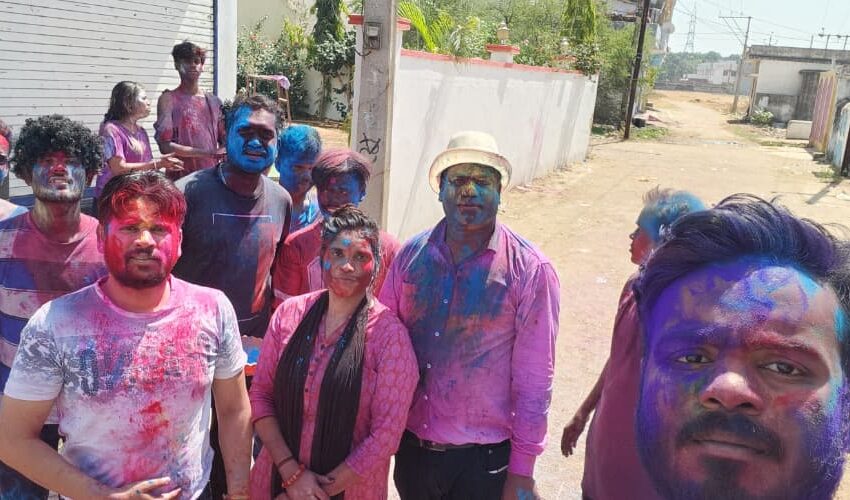  पार्षद विजय साव ने दी होली की हार्दिक शुभकामनाएं; शांति, सद्भाव और भाईचारे के साथ उत्सव मनाने की अपील