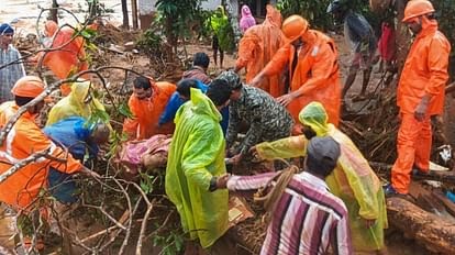  वायनाड मौत का आंकड़ा बड़ा अब तक 24 की मौत, 400 से ज्यादा के दबे होने की आशंका, सेना बुलाई गई