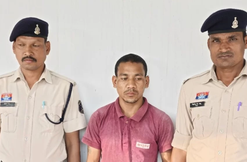  छत्तीसगढ़ के बलोदा बाजार जिले में पैरावट में जली मिली युवती की लाश का खुलासा,संबंध बनाने से मना करने पर युवती हुई थी हत्या , जाने पूरा मामला