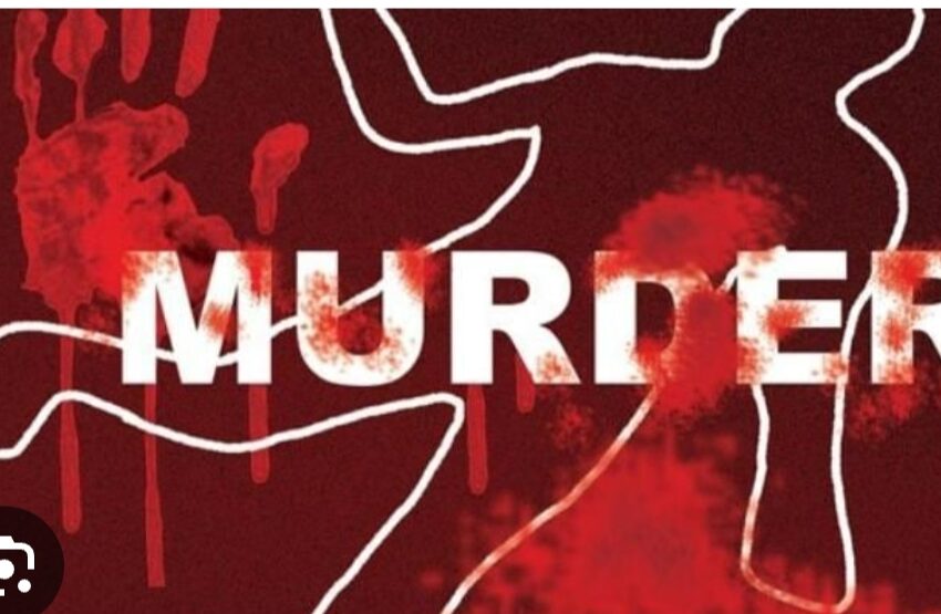  छत्तीसगढ़ के बालोद जिले में ग्राम गुरामी बांध जाने वाले रास्ते में खून से लथपथ मिला अज्ञात व्यक्ति का शव, हत्या की आशंका से मचा हड़कंप, जांच में जुटी पुलिस