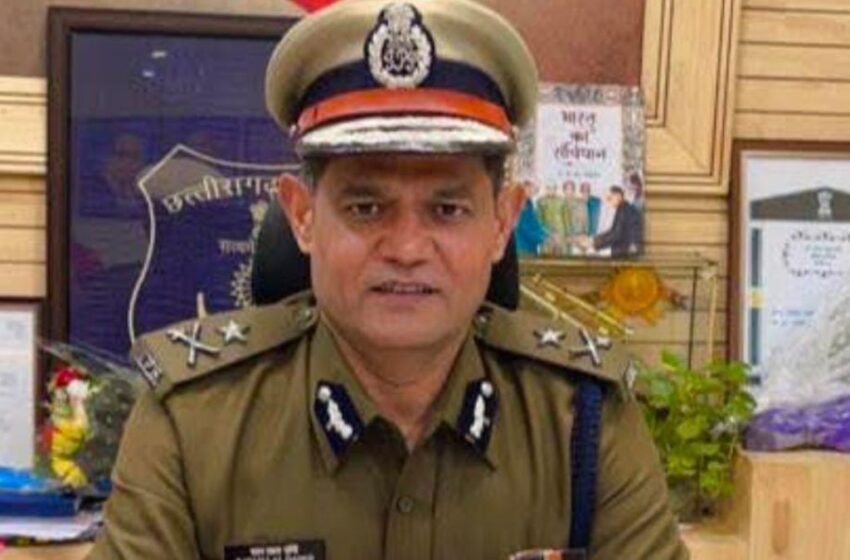  छत्तीसगढ़ में आइजी पर उप निरक्षक पत्नी ने लगाए यौन उत्पीड़न के आरोप, आईजी बोले- ब्लैकमेल कर रही, जाने पूरा मामला विस्तार से