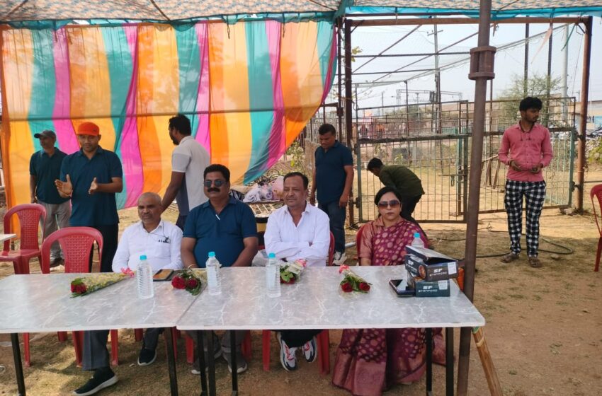  दल्ली राजहरा पार्षद टी ज्योति ने दल्लीराजहरा रेलवे क्रिकेट टूर्नामेंट का उद्घाटन किया; हमसफर एक्सप्रेस ने दोनों मैच जीते