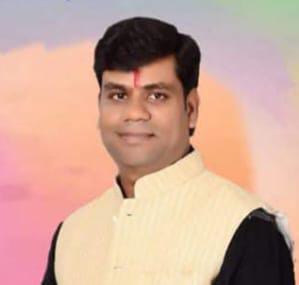  छलावा है सीएम का आश्वासन, कतार में खड़े आमजन से पूछें गैस की किल्लत: पार्षद विजय साव