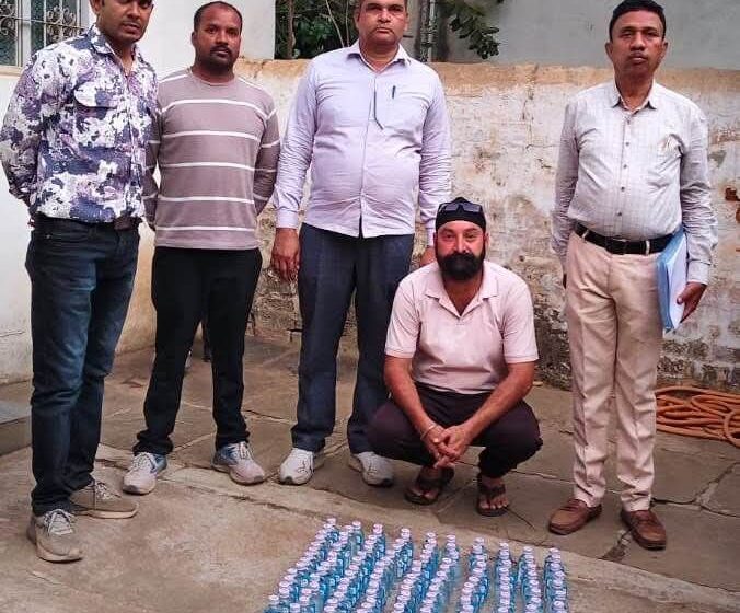  राजनांदगांव: आबकारी विभाग का छापा, महाराष्ट्र निर्मित देशी शराब के साथ एक आरोपी गिरफ्तार