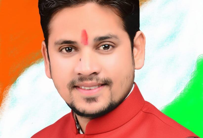  जिस बात का डर था वही हुआ देश को लगा तगड़ा झटका: पेट्रोल-डीजल के दामों में भारी उछाल, ₹3 से ज्यादा की बढ़ोतरी , राजेश मुखर्जी