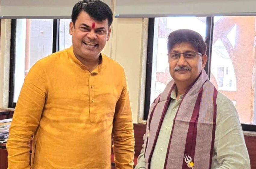  दया सिंह ने छत्तीसगढ़ के नए DGP अरुण देव गौतम को दी बधाई, कहा- “नेतृत्व से सुदृढ़ होगी कानून व्यवस्था”।