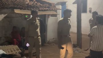  दुर्ग में दिल दहला देने वाली वारदात: जेवरा सिरसा चौकी से 100 मीटर दूर दिव्यांग मां की हत्या, मानसिक रूप से अस्वस्थ बेटा हिरासत में
